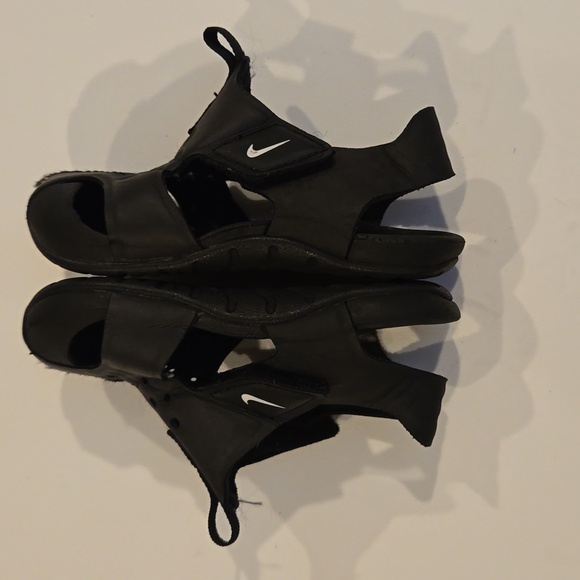 Nike Black Sunray Sandals Size 7C Toddler - Picture 3 of 6
